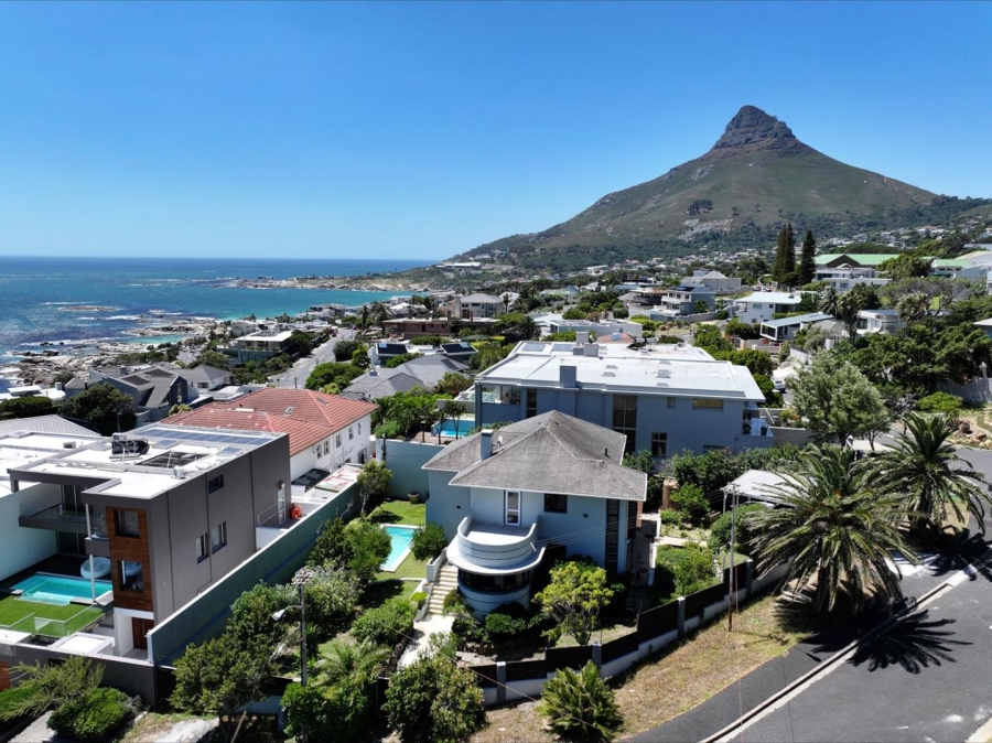 4 Bedroom Property for Sale in Camps Bay Western Cape